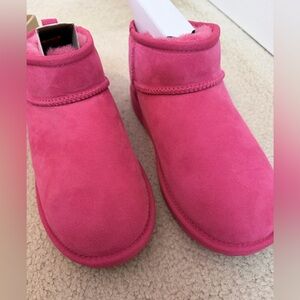 UGG ultra mini